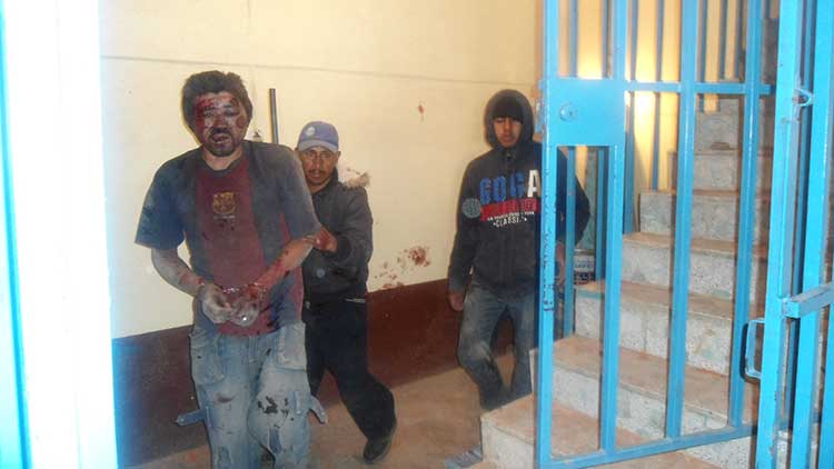 Incitan policías auxiliares de Tlalancaleca a linchamiento de jóvenes