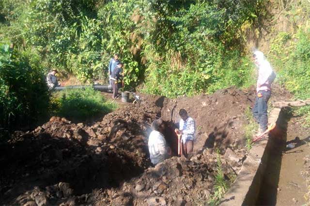 Edil de Tlaola pretende aumentar descargas residuales a río Moyotla