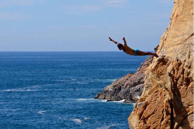 Acapulco registra ocupación hotelera del 48% en el primer fin de semana largo del año