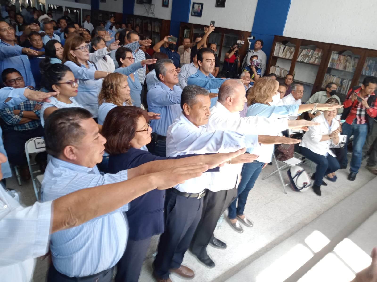 Toman protesta a dirigencias del PAN en la región de Tehuacán 