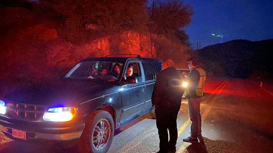 Instruyen “toque de queda” en municipio de Sonora