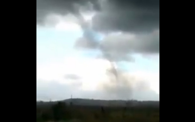 VIDEO Graban impresionantes tornados en Tepeyahualco