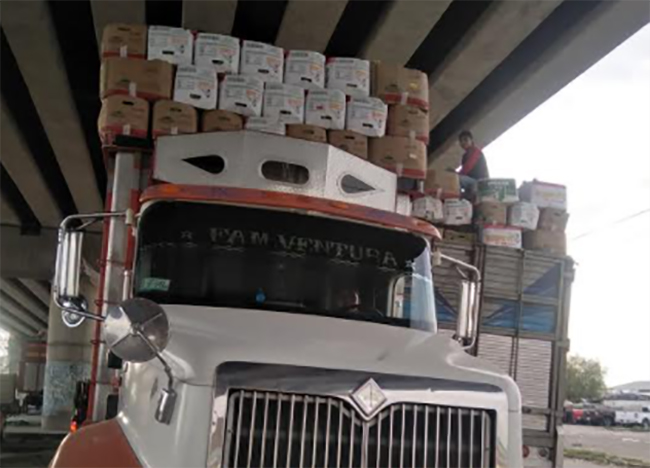 Roban camión torton en la carretera federal Puebla-Tehuacán