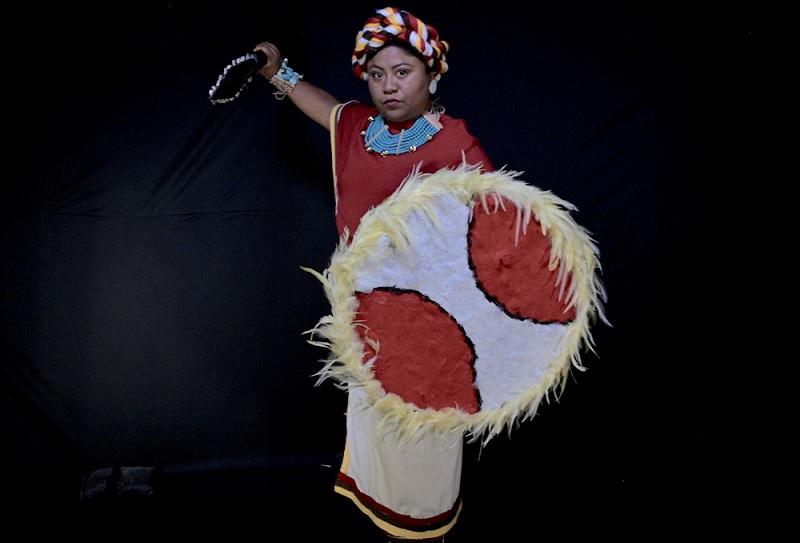 Arqueólogos reproducen traje de princesa prehispánica mixteca