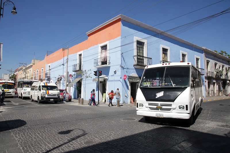 VIDEO Lalo Rivera propone primeras rutas de transporte público eléctrico para Puebla