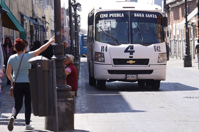 Corralón a transportistas que no cumplan con modernización: Barbosa 