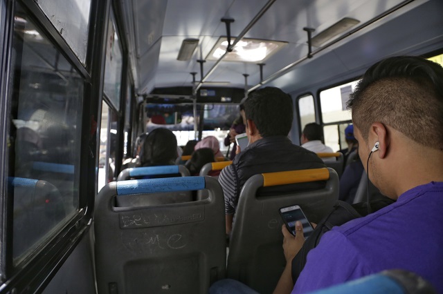 Mañana de atracos al transporte público en Puebla capital