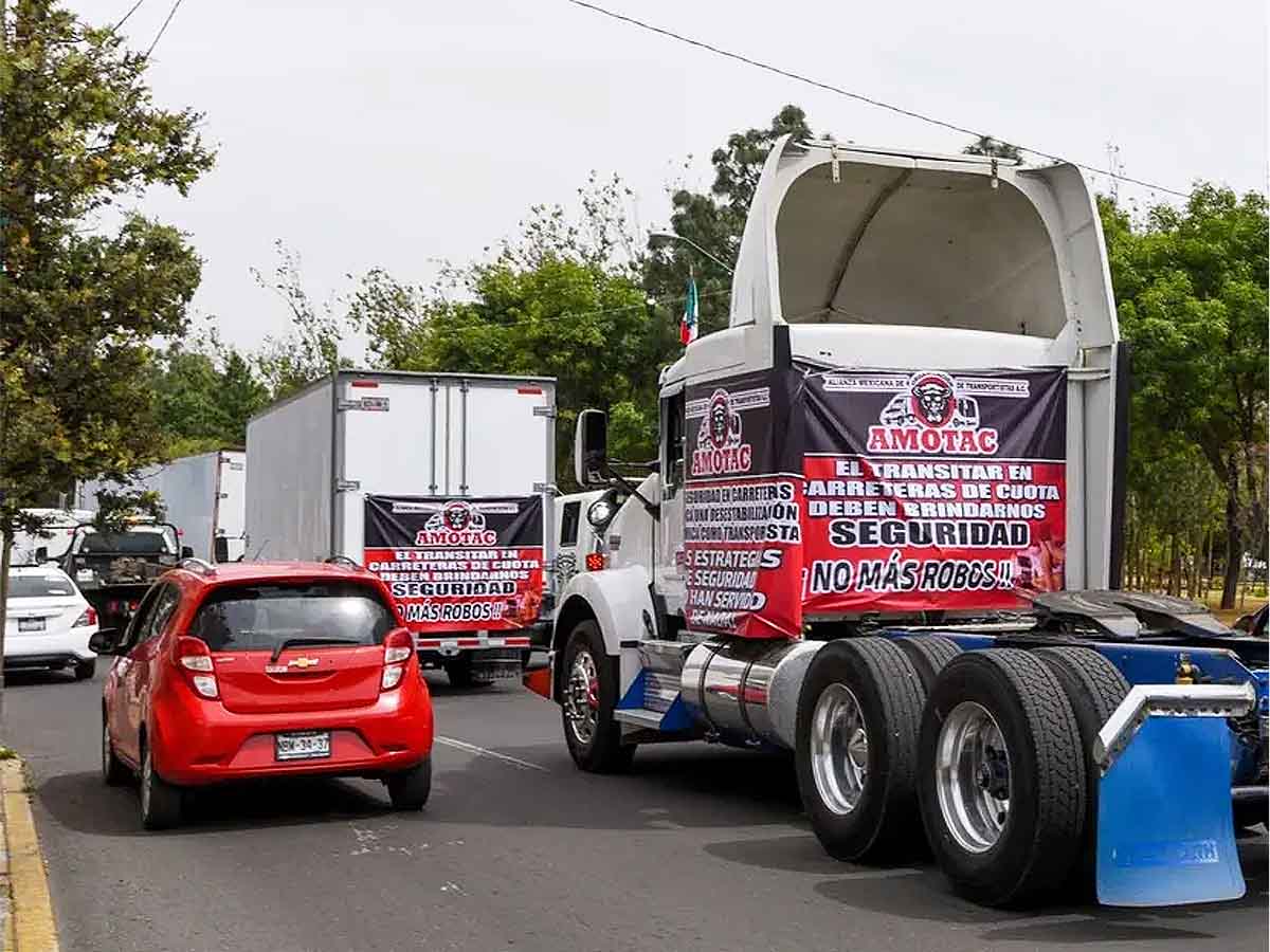 Transportistas mantienen paro: a qué hora inicia en la México-Puebla