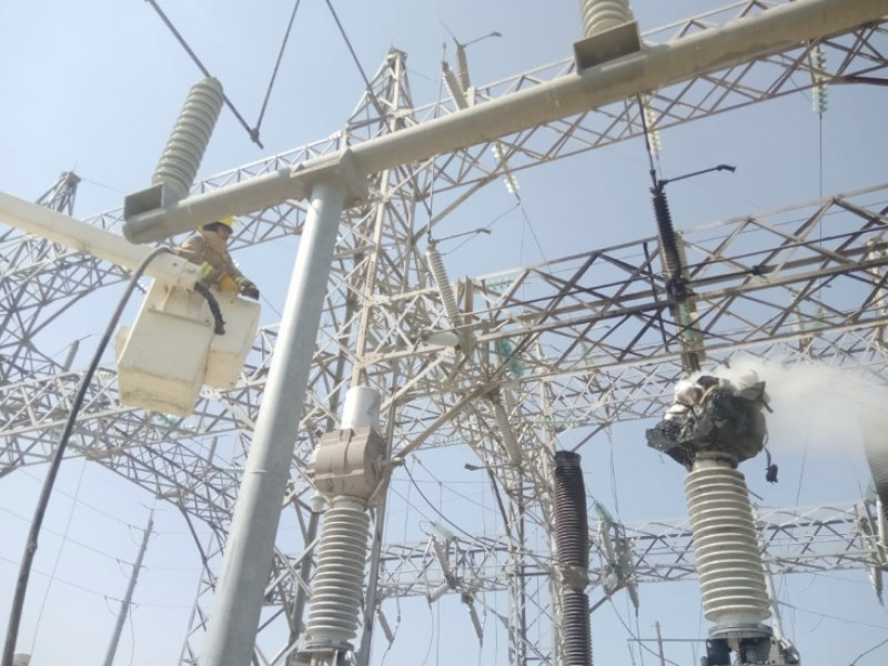 Explosión de transformador deja siete heridos en La Resurección