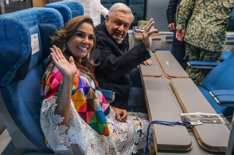 VIDEO AMLO hace primer viaje del Tren Maya de Cancún a Palenque