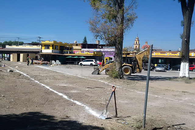 Inician construcción de estación del tren en Cholula