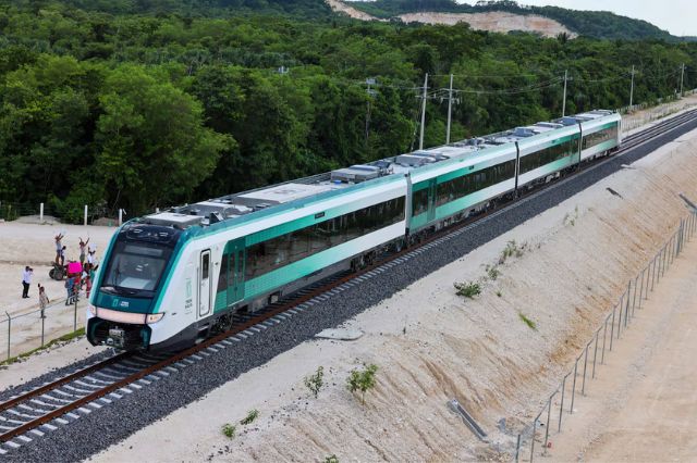 Inicia la construcción del Tren Maya de carga en Yucatán