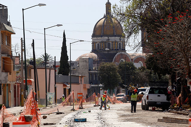 Colocarán plumas en Cholula por paso de Tren Turístico  