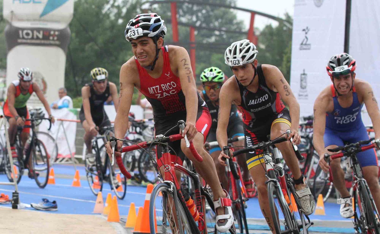 Siete poblanos participarán en el triatlón en Sonora