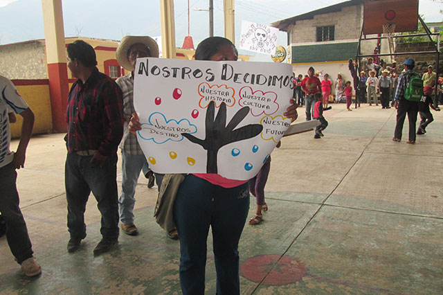 Entre protestas inicia construcción de hidroeléctrica en Tepatlán