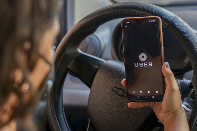 Con amparo, Uber obtiene suspensión contra control de precios en Puebla