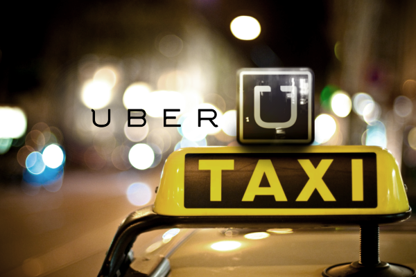 Homologan pago por derechos de servicio para taxis y conductores de plataforma