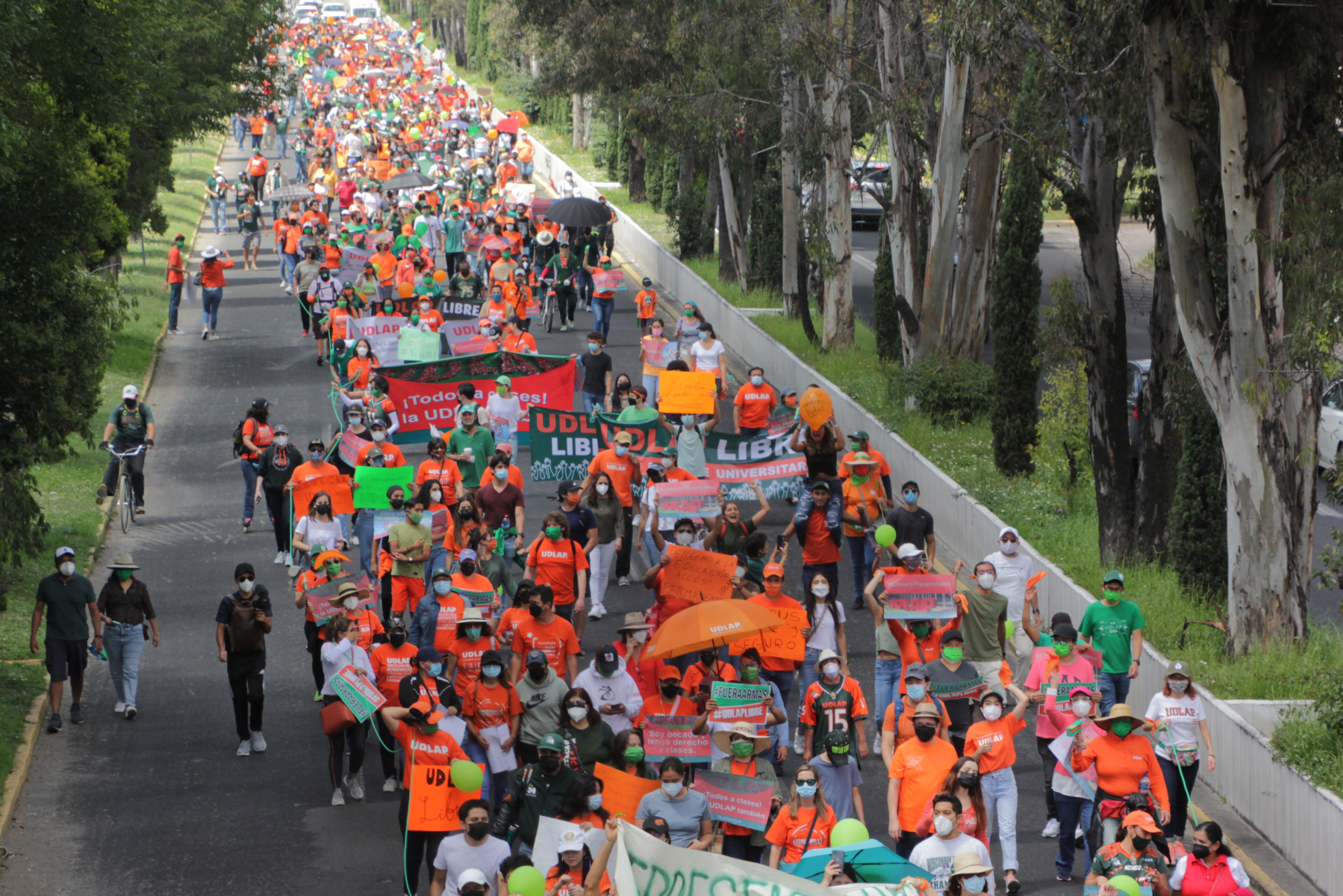 Comunidad Udlap exige la salida de policías del campus