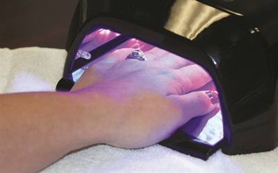 Uso excesivo de gelish podría causar cáncer y dañar la piel