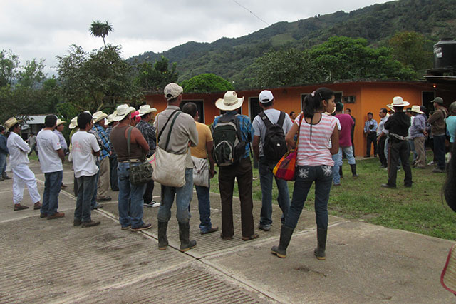 Habitantes de 3 municipios se unen contra hidroeléctrica Puebla 1