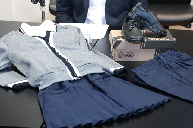 Garantiza Céspedes entrega de libros y uniformes de calidad en regreso a clases