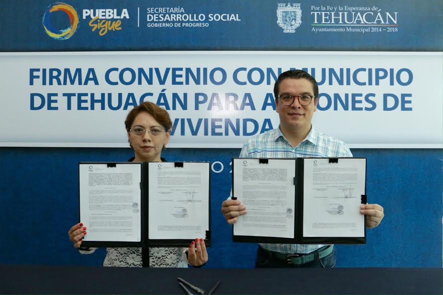 Alcaldesa de Tehuacán firma convenio de colaboración con la Sedeso