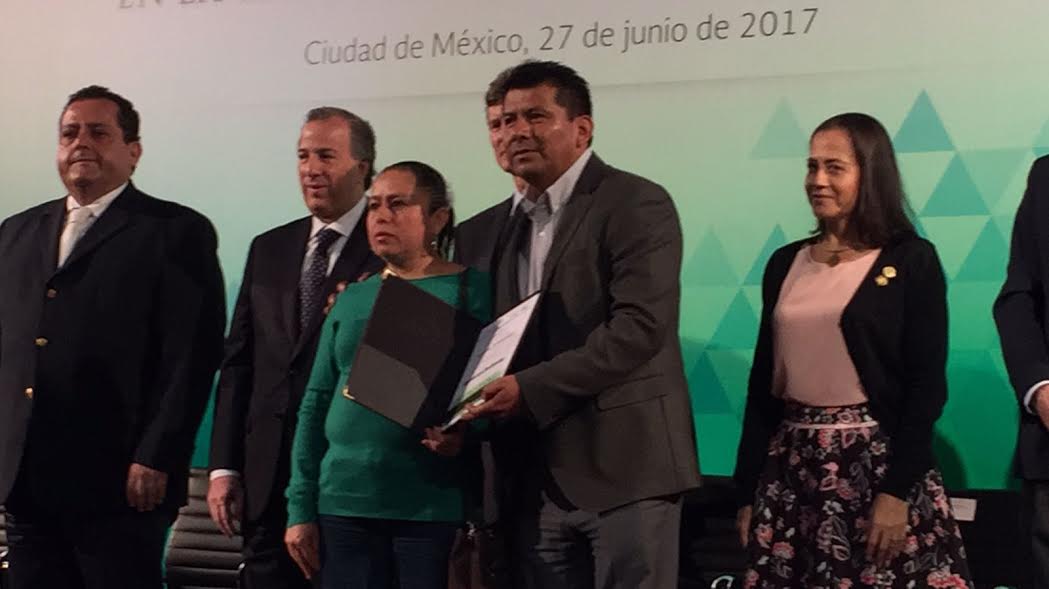 Cooperativa de Cuetzalan recibe crédito para financiamiento rural