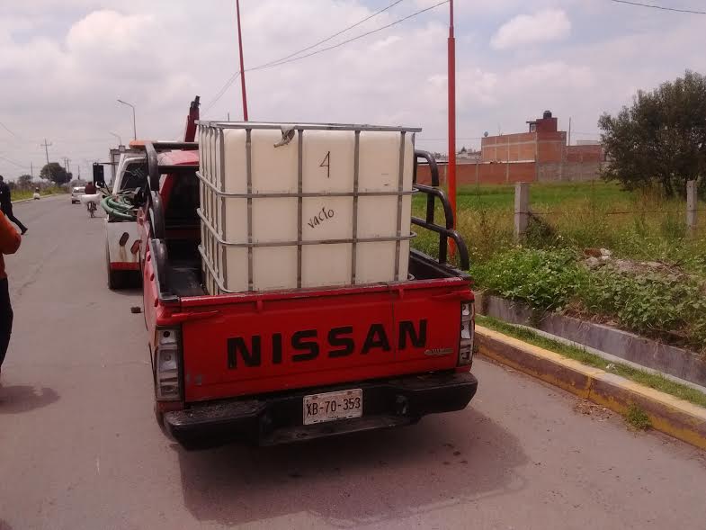 Autoridades ponen a disposición vehículos asegurados a huachicoleros en Texmelucan