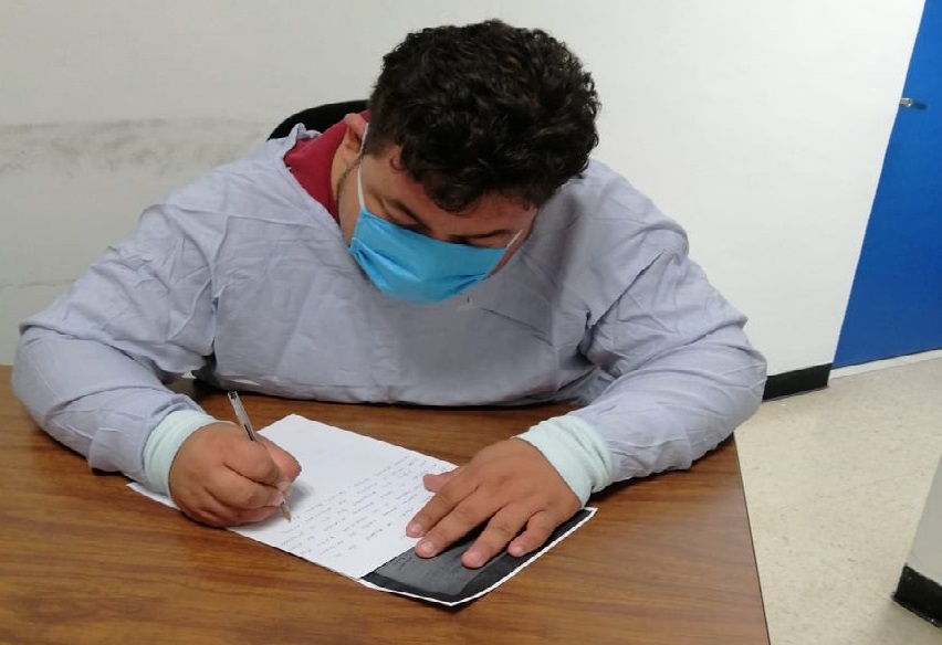 Técnico en urgencias pide insumos para Hospital de Tecomatlán