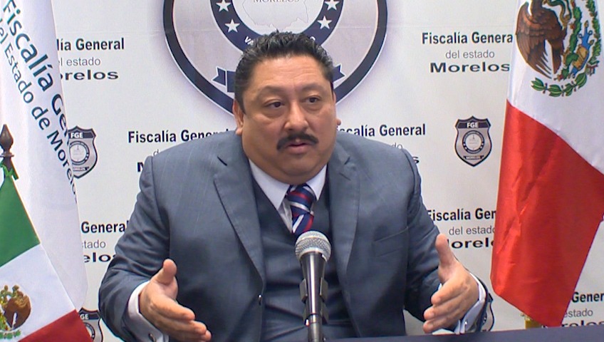 Retiran fuero al fiscal de Morelos, Uriel Carmona