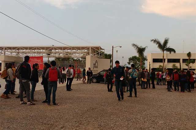 Desacuerdos entre docentes y rectora de la UTT podrían terminar en marchas