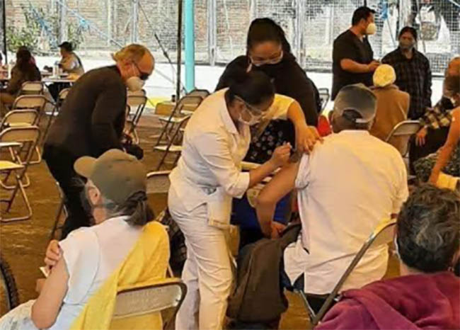 Gran afluencia registra vacunación covid en Cholulas y Cuautlancingo