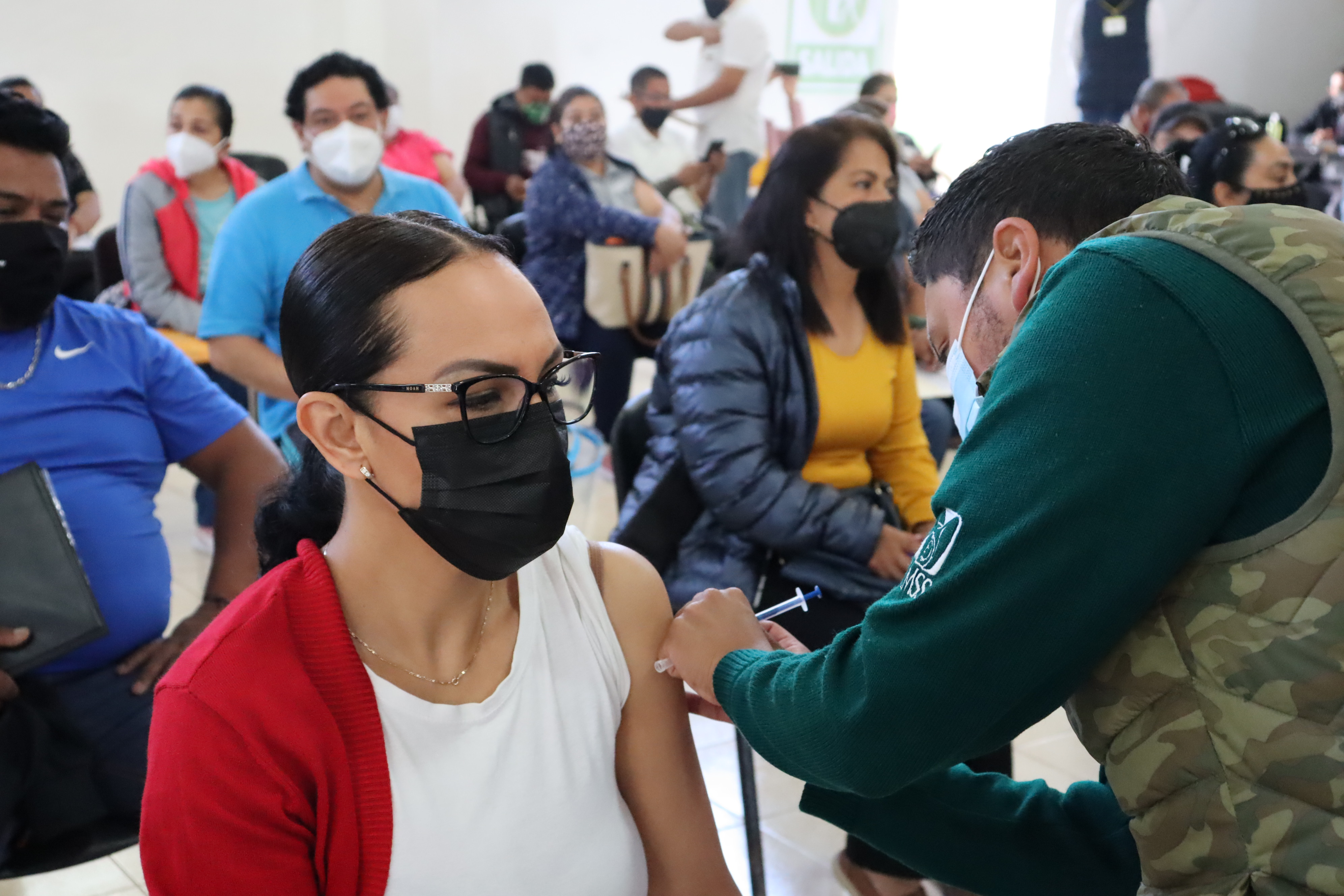 En Tecamachalco, la mitad de habitantes tiene una dosis de vacuna covid