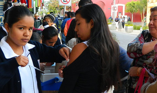 Farmacéuticos de Tehuacán tuvieron desabasto de medicina contra influenza