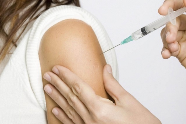 Vacuna contra el papiloma humano podría prevenir cáncer cervical