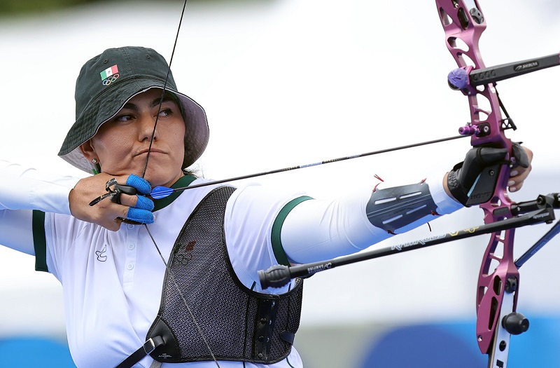 Pese a ganar bronce en París 2024, Conade recorta beca a Ale Valencia