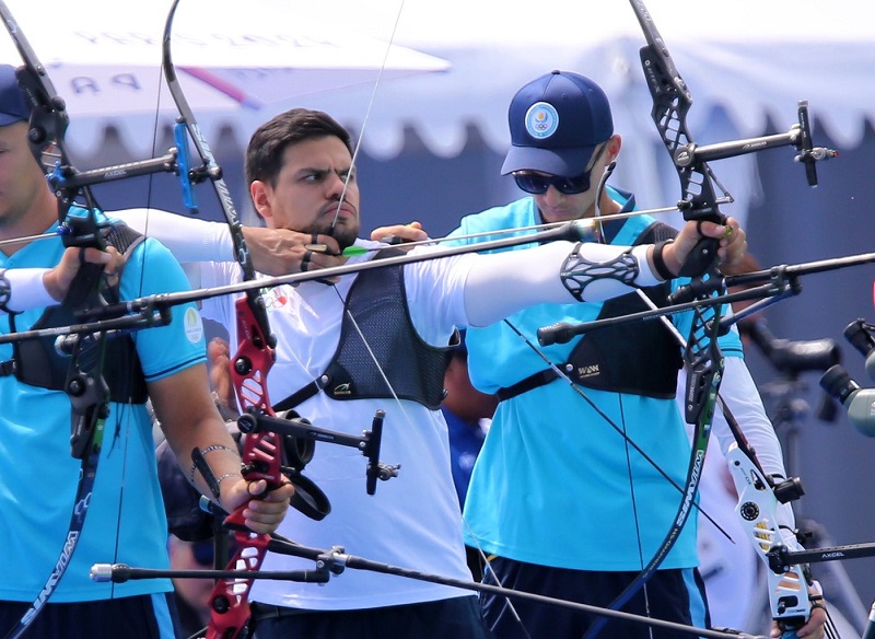 México cumple en tiro con arco varonil y avanza en París 2024