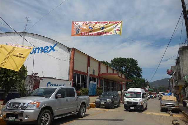 Vecinos se organizan contra delincuentes de Xicotepec