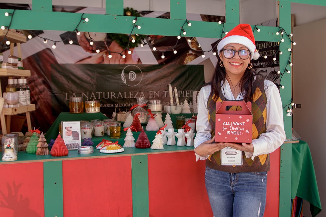 Apoya los emprendimientos locales en Villa Artesanal Navideña