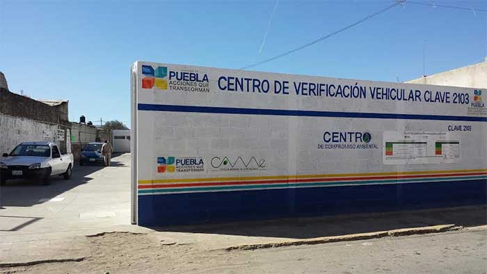 Automovilistas de Tehuacán prefieren verificar en Serdán