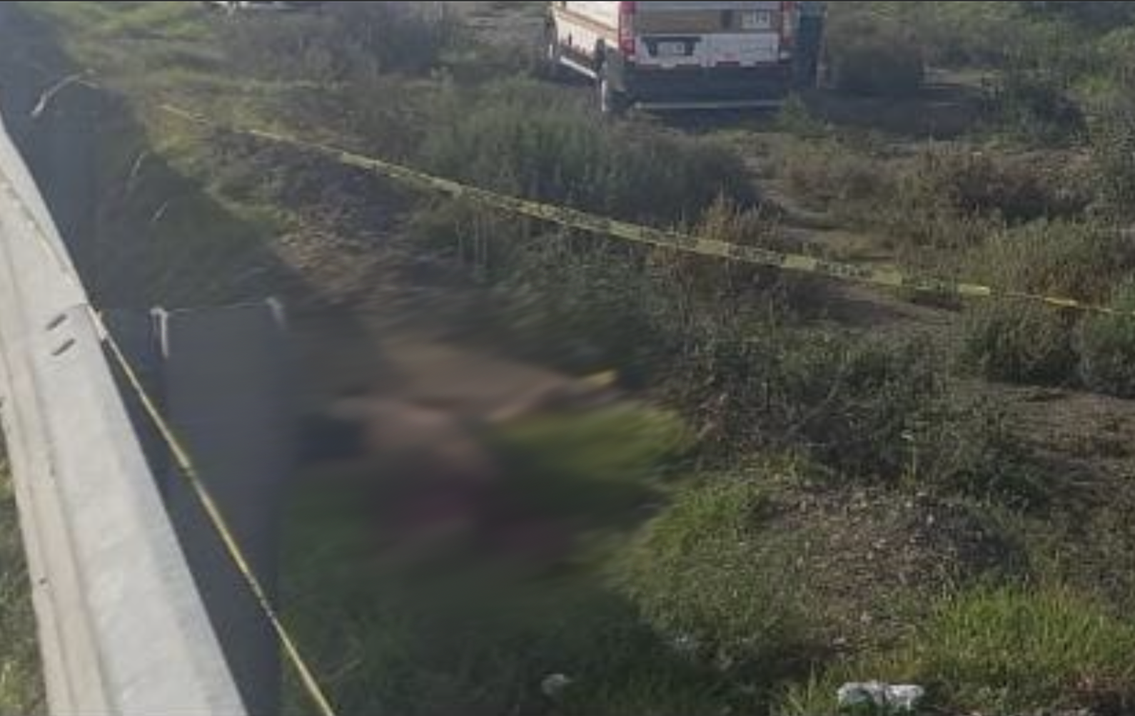 Hombre se quita la vida lanzándose de vehículo en la Puebla-Orizaba