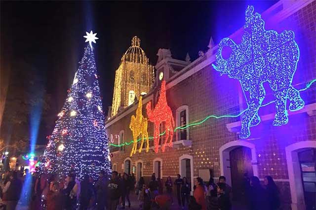 Inconforma a pobladores cierre de calles por Villa Iluminada Atlixco