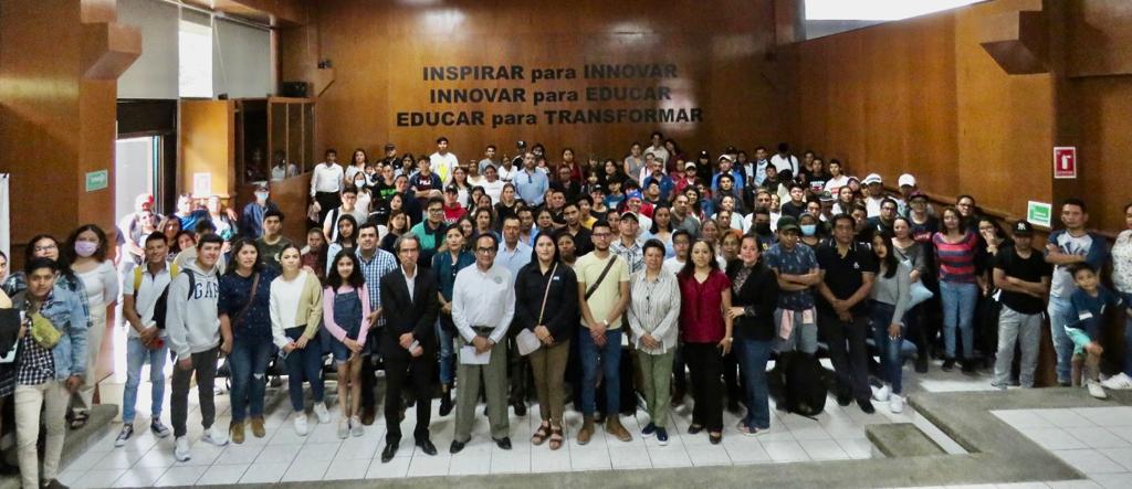 Vinculan a estudiantes de la UTP con la industria de Nuevo León y Guerrero