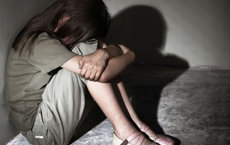 Abusó de su vecinita de seis años de edad
