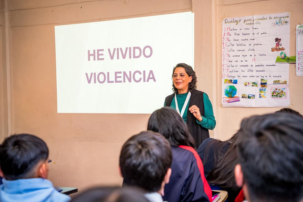 DIF asesora para reducir los niveles de violencia en Puebla