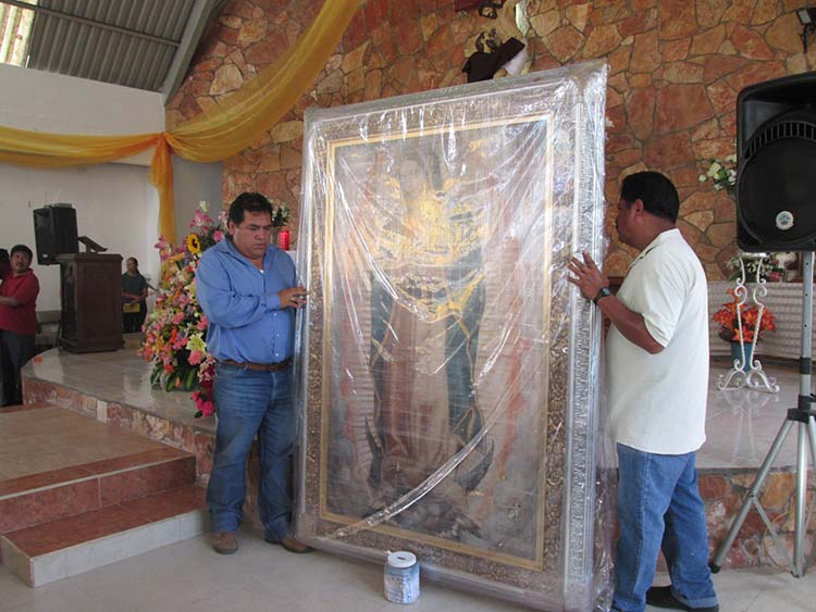 Fe y devoción al paso de la Antorcha Guadalupana por Huauchinango