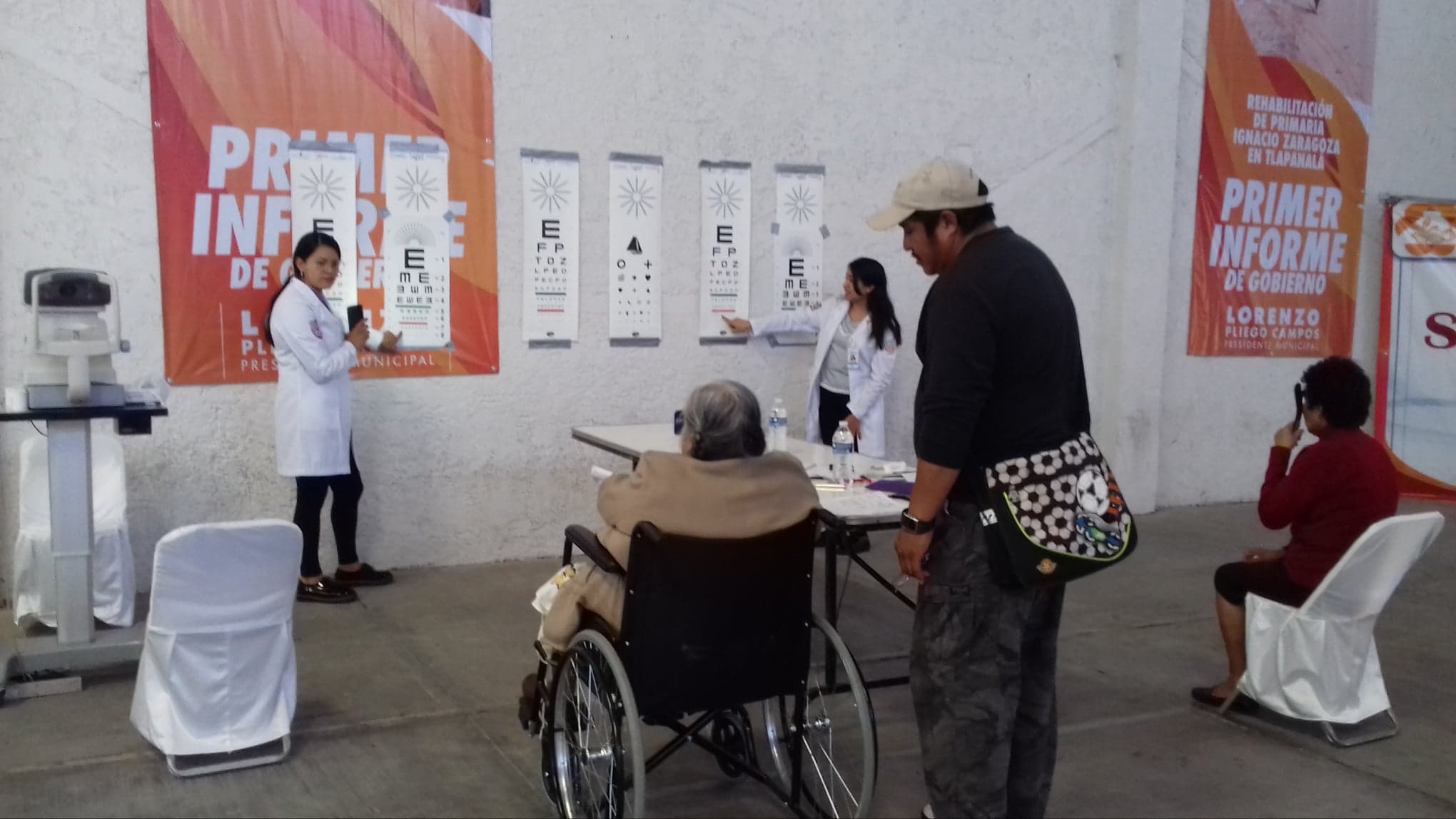 Problemas de la vista afectan a la mayoría de abuelitos en Tlapanalá