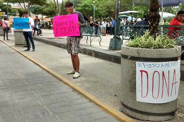 Ciudadanos se suman a centros de apoyo en Tehuacán