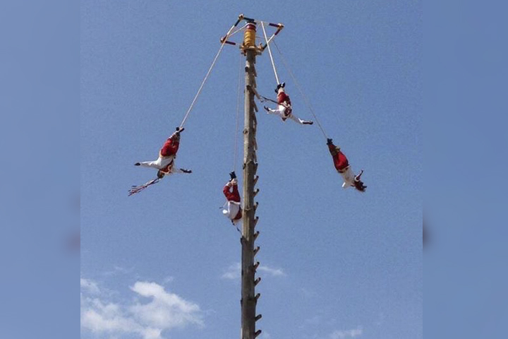 Todo listo para el encuentro de voladores en Atlixco