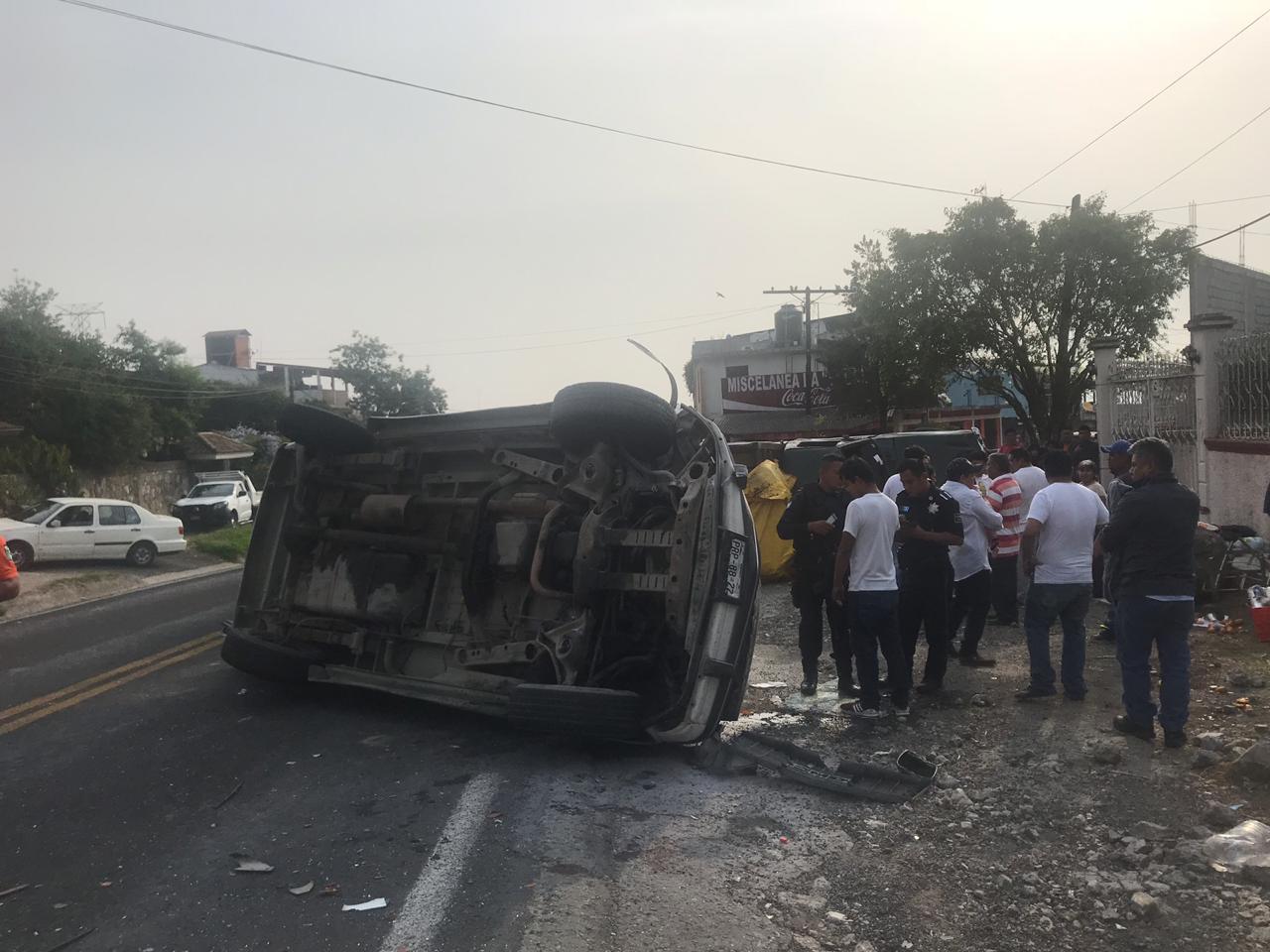 Cuatro lesionados deja accidente en la México-Tuxpan